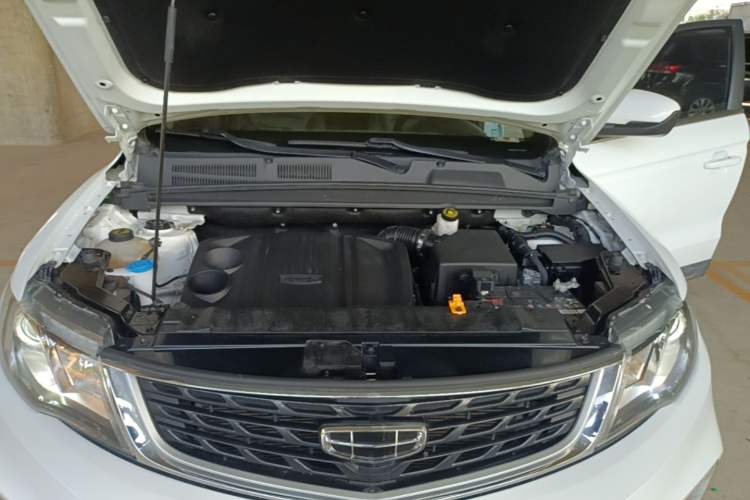 Used Geely Auto Emgrand X7 Sport 2021 Million Edition 1.8TD DCT Two-Wheel Drive Comfort Model Engine Bay