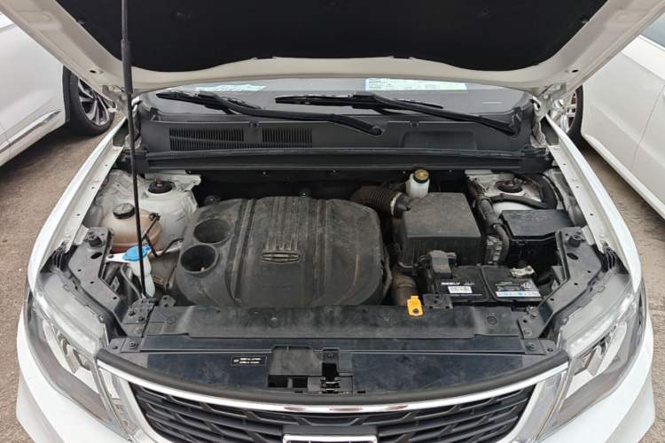 Used Geely Auto Emgrand X7 Sport 2021 Million Edition 1.8TD DCT Two-Wheel Drive Comfort Model Engine Bay