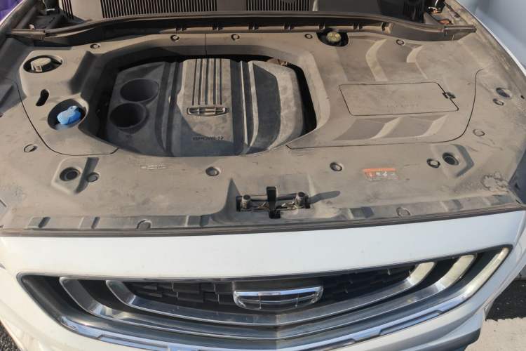 Used Geely Auto Emgrand X7 Sport 2021 Million Edition 1.8TD DCT Two-Wheel Drive Luxury Model Engine Bay
