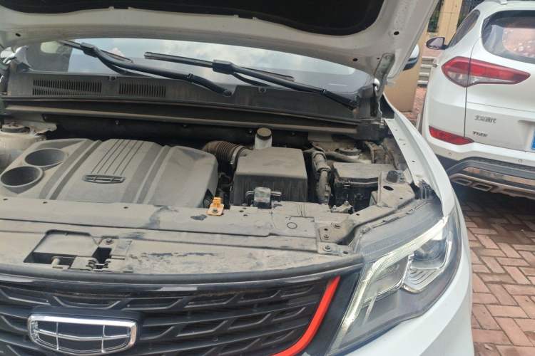 Used Geely Auto Emgrand X7 Sport 2021 Million Edition 1.8TD DCT Two-Wheel Drive Luxury Model Engine Bay Left