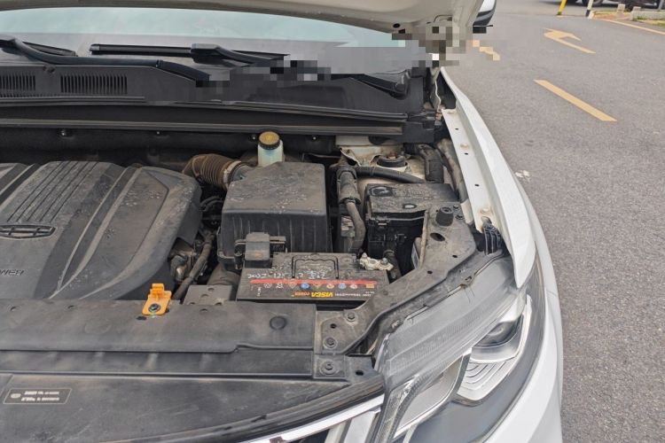 Used Geely Auto Emgrand X7 Sport 2021 Million Edition 1.8TD DCT Two-Wheel Drive Luxury Model Engine Bay Left