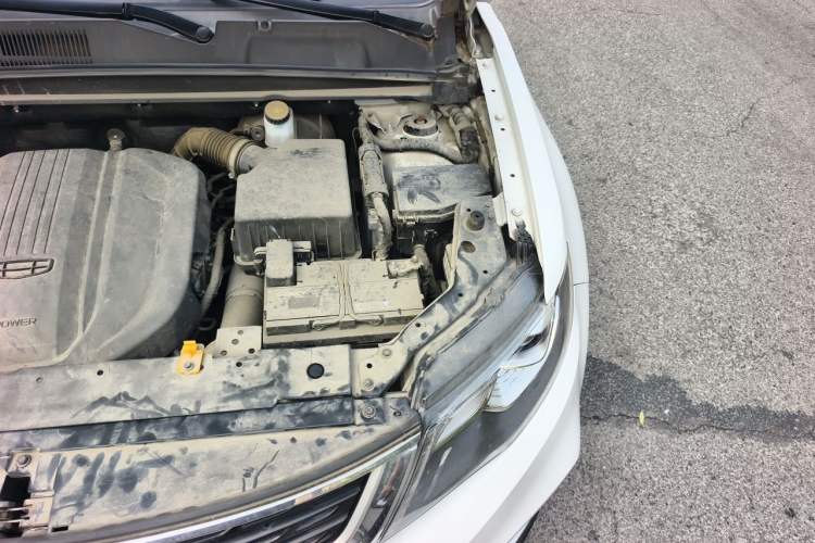 Used Geely Auto Emgrand X7 Sport 2021 Million Edition 1.8TD DCT Two-Wheel Drive Luxury Model Engine Bay Left