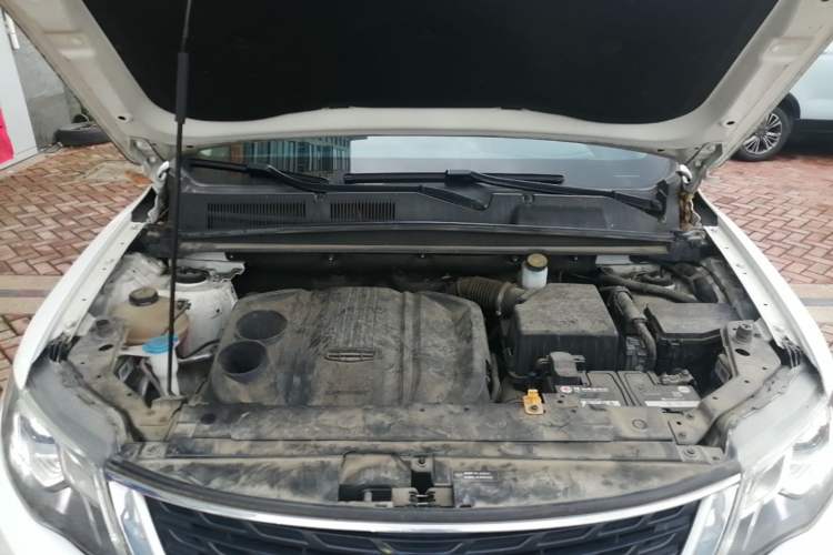 Used Geely Auto Emgrand X7 Sport 2021 Million Edition 1.8TD DCT Two-Wheel Drive Luxury Model Engine Bay