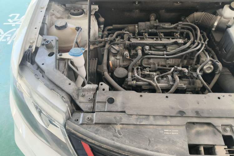 Used Geely Auto Emgrand X7 Sport 2021 1.8TD DCT Two-Wheel Drive Asian Games Comfort Edition Engine Bay Right