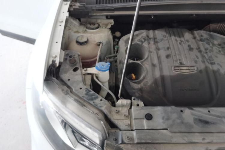 Used Geely Auto Emgrand X7 Sport 2021 Million Edition 1.8TD DCT Two-Wheel Drive Comfort Model Engine Bay Right