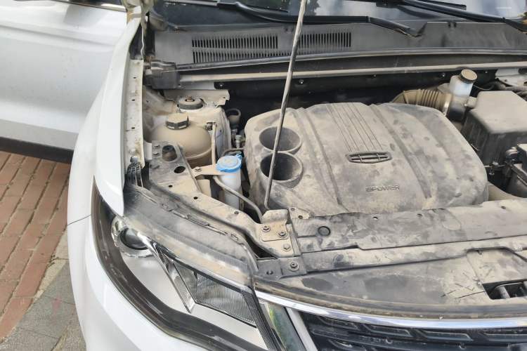 Used Geely Auto Emgrand X7 Sport 2021 Million Edition 1.8TD DCT Two-Wheel Drive Comfort Model Engine Bay Right