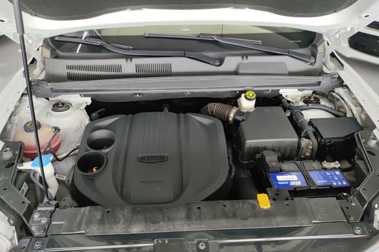 Used Geely Auto Emgrand X7 Sport 2021 Million Edition 1.8TD DCT Two-Wheel Drive Comfort Model Engine Bay
