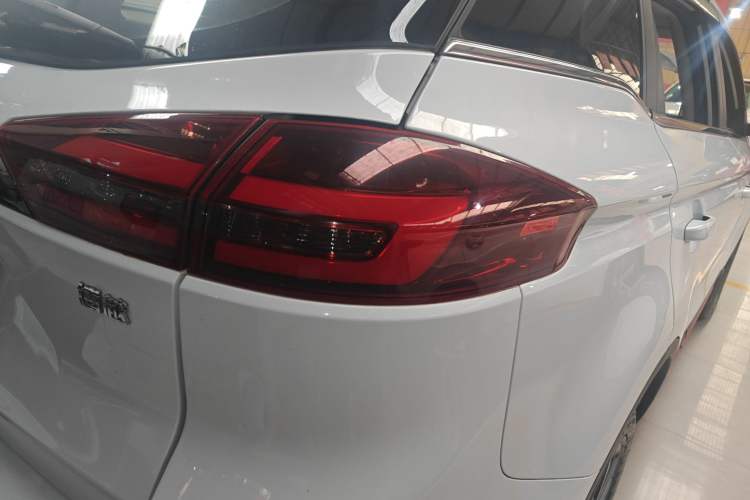 Used Geely Auto Emgrand X7 Sport 2021 1.8TD DCT Two-Wheel Drive Asian Games Edition Exterior 1