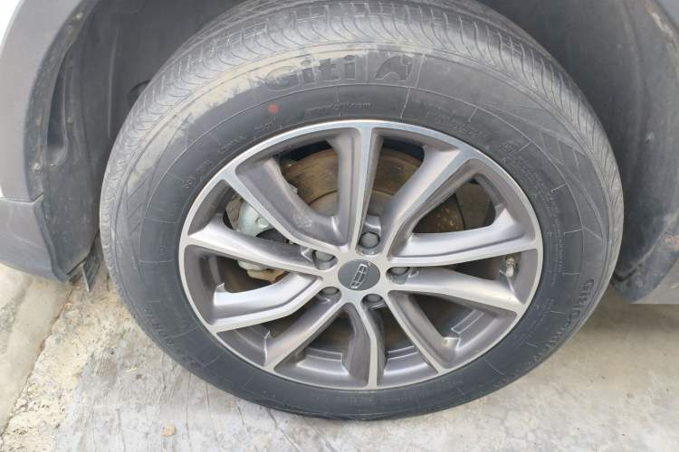 Used Geely Auto Emgrand X7 Sport 2021 1.8TD DCT Two-Wheel Drive Asian Games Comfort Edition Exterior 4