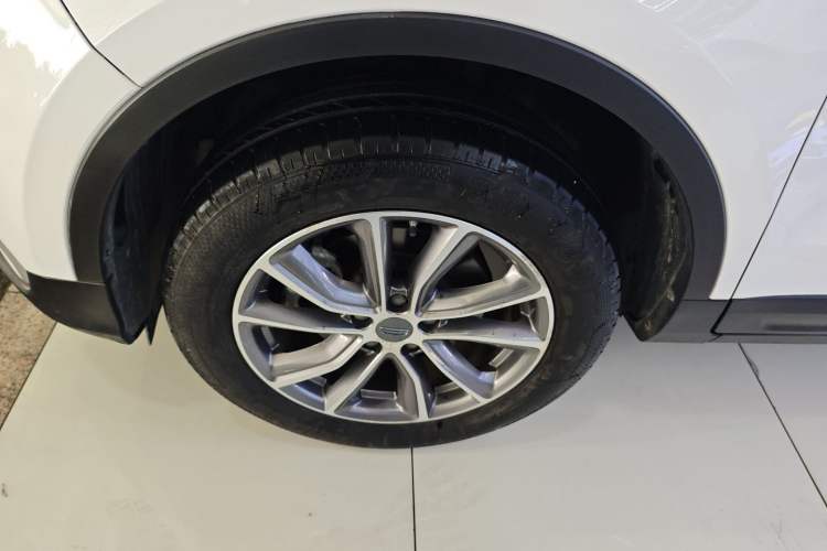 Used Geely Auto Emgrand X7 Sport 2021 Million Edition 1.8TD DCT Two-Wheel Drive Comfort Model Exterior 4