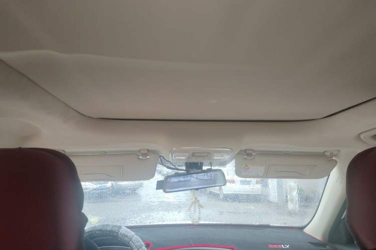 Used Geely Auto Emgrand X7 Sport 2021 1.8TD DCT Two-Wheel Drive Asian Games Comfort Edition Headliner