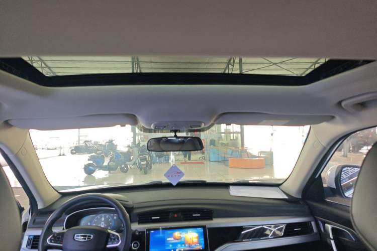 Used Geely Auto Emgrand X7 Sport 2021 Million Edition 1.8TD DCT Two-Wheel Drive Comfort Model Headliner
