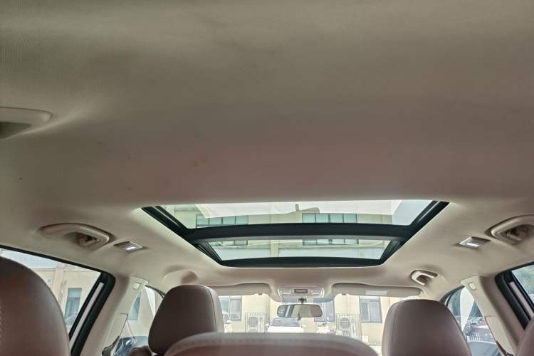 Used Geely Auto Emgrand X7 Sport 2021 1.8TD DCT Two-Wheel Drive Asian Games Edition Headliner