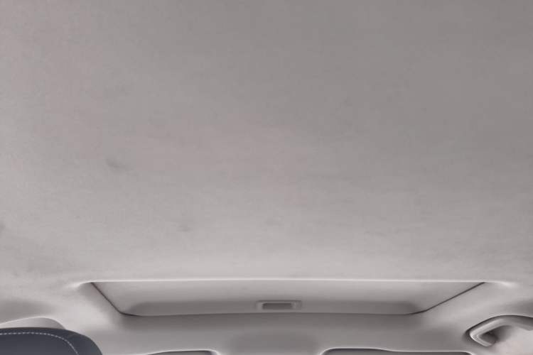 Used Geely Auto Emgrand X7 Sport 2021 Million Edition 1.8TD DCT Two-Wheel Drive Comfort Model Headliner
