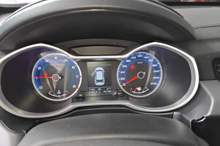 Used Geely Auto Emgrand X7 Sport 2021 Million Edition 1.8TD DCT Two-Wheel Drive Comfort Model Instrument Cluster