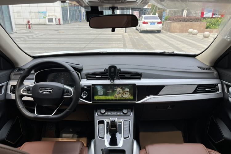 Used Geely Auto Emgrand X7 Sport 2021 1.8TD DCT Two-Wheel Drive Asian Games Edition Interior 3