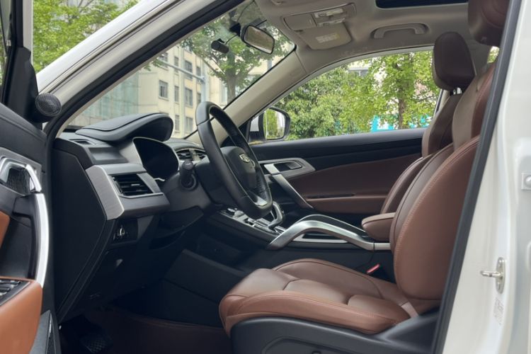 Used Geely Auto Emgrand X7 Sport 2021 1.8TD DCT Two-Wheel Drive Asian Games Edition Interior 4