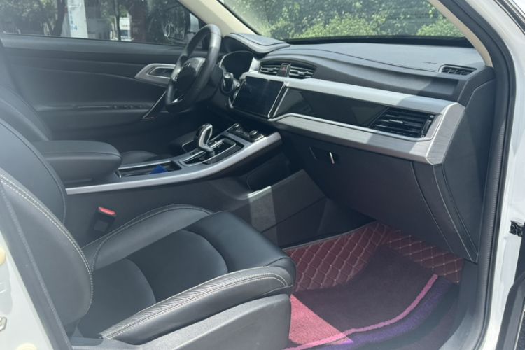 Used Geely Auto Emgrand X7 Sport 2021 1.8TD DCT Two-Wheel Drive Asian Games Comfort Edition Interior 5