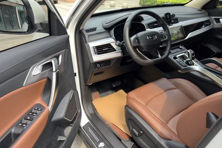 Used Geely Auto Emgrand X7 Sport 2021 1.8TD DCT Two-Wheel Drive Asian Games Edition Interior 7