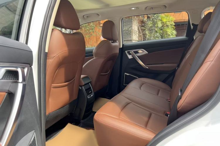 Used Geely Auto Emgrand X7 Sport 2021 1.8TD DCT Two-Wheel Drive Asian Games Edition Interior 9