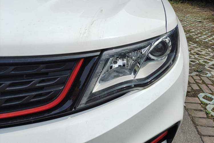 Used Geely Auto Emgrand X7 Sport 2021 1.8TD DCT Two-Wheel Drive Asian Games Comfort Edition Left Front Headlight