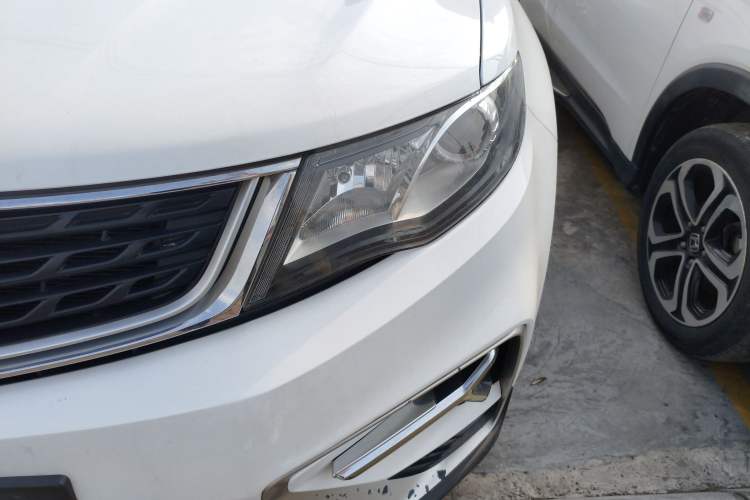 Used Geely Auto Emgrand X7 Sport 2021 1.8TD DCT Two-Wheel Drive Asian Games Comfort Edition Left Front Headlight