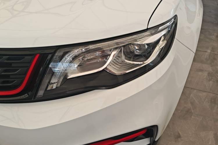 Used Geely Auto Emgrand X7 Sport 2021 1.8TD DCT Two-Wheel Drive Asian Games Edition Left Front Headlight