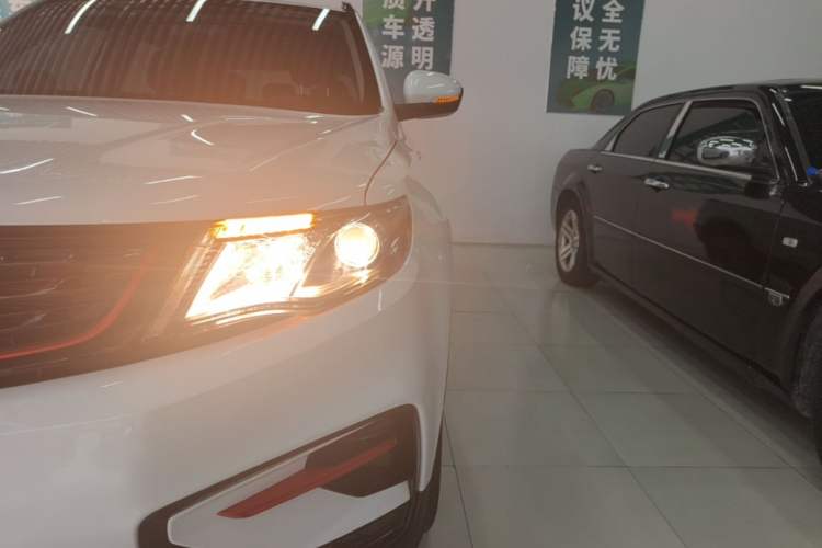 Used Geely Auto Emgrand X7 Sport 2021 1.8TD DCT Two-Wheel Drive Asian Games Comfort Edition Left Front Headlight