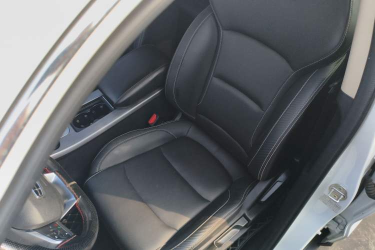 Used Geely Auto Emgrand X7 Sport 2021 1.8TD DCT Two-Wheel Drive Asian Games Comfort Edition Left Front Seat