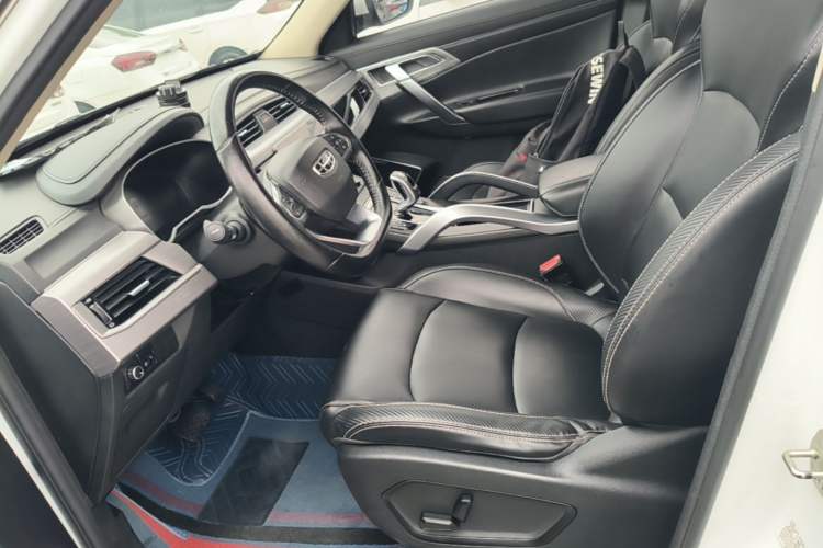 Used Geely Auto Emgrand X7 Sport 2021 Million Edition 1.8TD DCT Two-Wheel Drive Luxury Model Left Front Seat