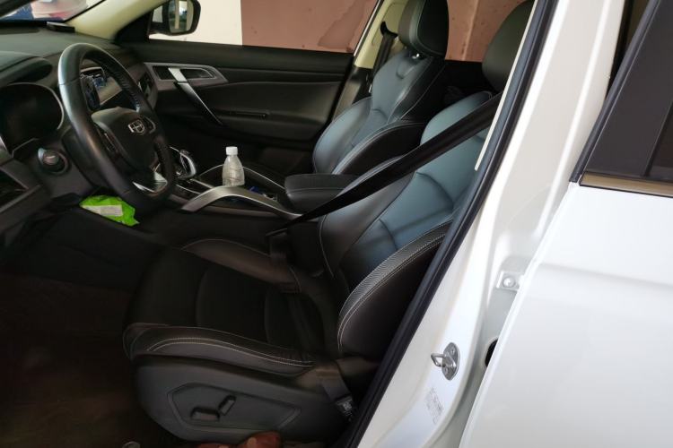 Used Geely Auto Emgrand X7 Sport 2021 Million Edition 1.8TD DCT Two-Wheel Drive Luxury Model Left Front Seat