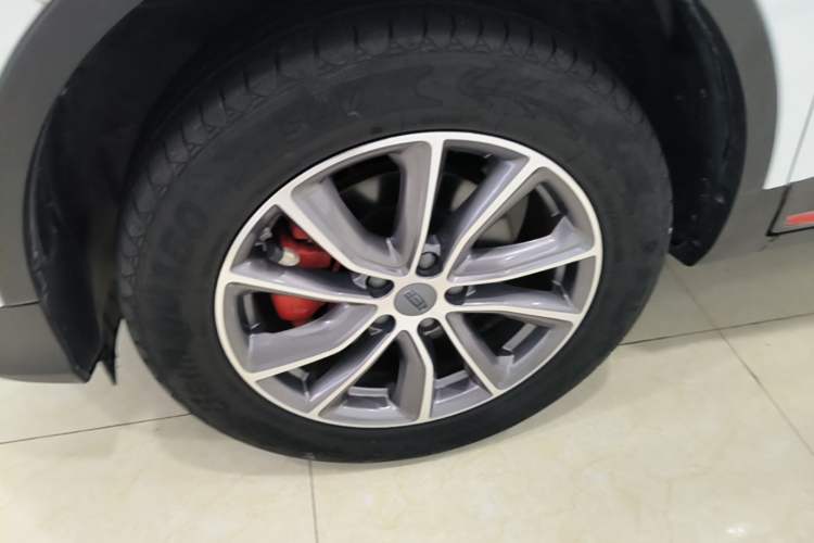 Used Geely Auto Emgrand X7 Sport 2021 1.8TD DCT Two-Wheel Drive Asian Games Comfort Edition Left Front Wheel Hub