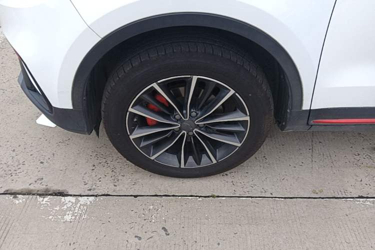 Used Geely Auto Emgrand X7 Sport 2021 1.8TD DCT Two-Wheel Drive Asian Games Edition Left Front Wheel Hub