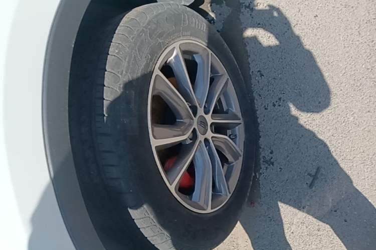 Used Geely Auto Emgrand X7 Sport 2021 1.8TD DCT Two-Wheel Drive Asian Games Comfort Edition Left Front Wheel Hub