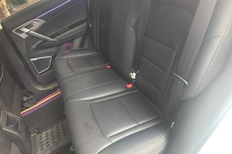 Used Geely Auto Emgrand X7 Sport 2021 1.8TD DCT Two-Wheel Drive Asian Games Comfort Edition Left Rear Seat
