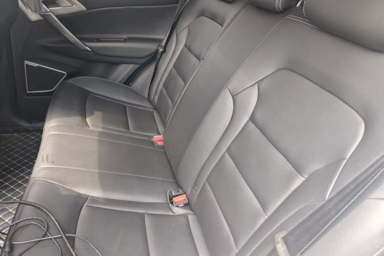 Used Geely Auto Emgrand X7 Sport 2021 1.8TD DCT Two-Wheel Drive Asian Games Comfort Edition Left Rear Seat