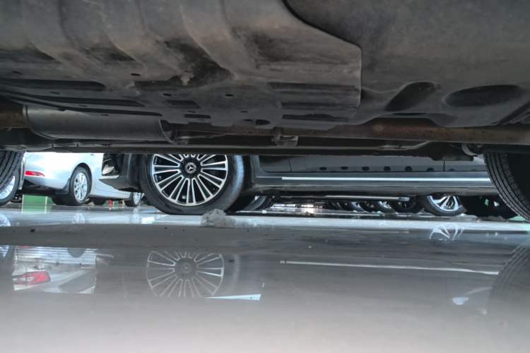 Used Geely Auto Emgrand X7 Sport 2021 Million Edition 1.8TD DCT Two-Wheel Drive Comfort Model Left Side Sill