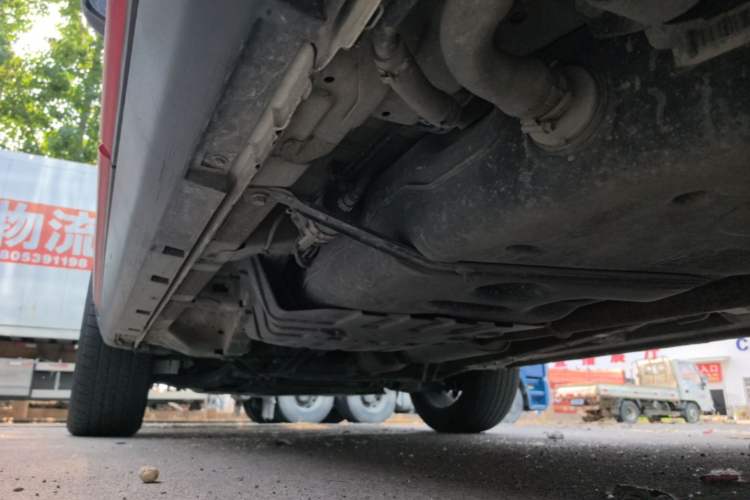 Used Geely Auto Emgrand X7 Sport 2021 1.8TD DCT Two-Wheel Drive Asian Games Edition Left Side Sill