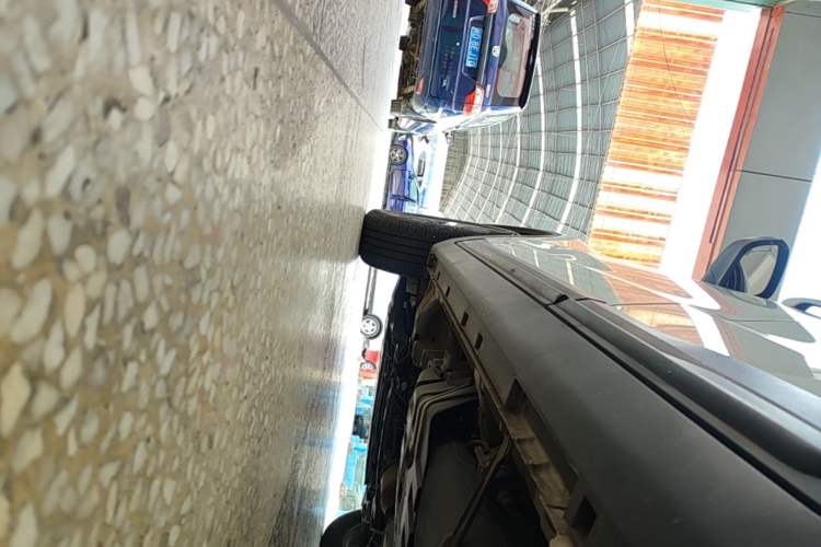 Used Geely Auto Emgrand X7 Sport 2021 1.8TD DCT Two-Wheel Drive Asian Games Edition Left Side Sill