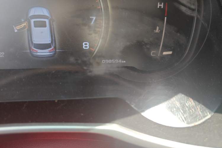Used Geely Auto Emgrand X7 Sport 2021 Million Edition 1.8TD DCT Two-Wheel Drive Comfort Model Odometer Close Up