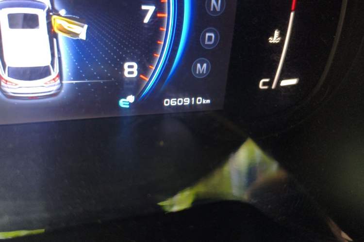Used Geely Auto Emgrand X7 Sport 2021 1.8TD DCT Two-Wheel Drive Asian Games Comfort Edition Odometer Close Up