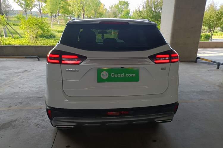 Used Geely Auto Emgrand X7 Sport 2021 Million Edition 1.8TD DCT Two-Wheel Drive Comfort Model Rear
