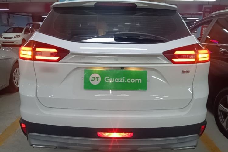Used Geely Auto Emgrand X7 Sport 2021 Million Edition 1.8TD Manual Two-Wheel Drive Comfort Model Rear