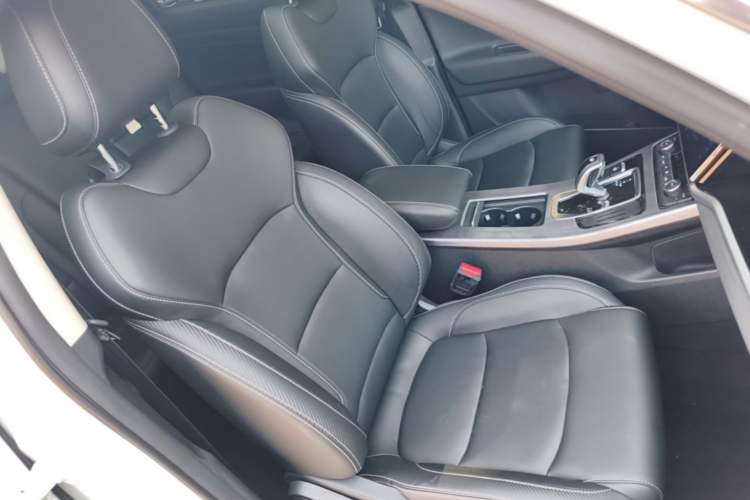 Used Geely Auto Emgrand X7 Sport 2021 1.8TD DCT Two-Wheel Drive Asian Games Comfort Edition Right Front Seat