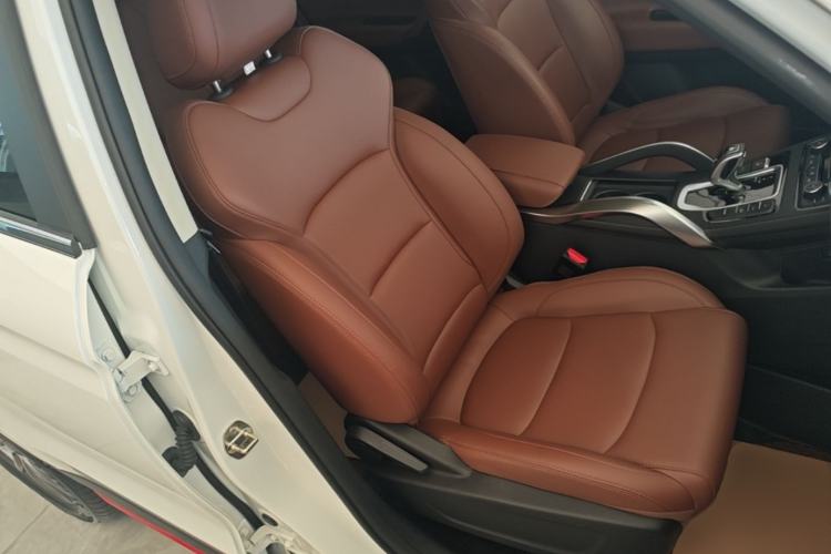 Used Geely Auto Emgrand X7 Sport 2021 1.8TD DCT Two-Wheel Drive Asian Games Edition Right Front Seat