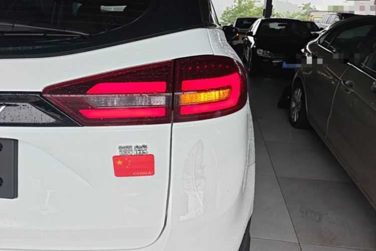 Used Geely Auto Emgrand X7 Sport 2021 1.8TD DCT Two-Wheel Drive Asian Games Edition Right Rear Taillight