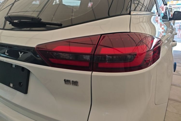 Used Geely Auto Emgrand X7 Sport 2021 1.8TD DCT Two-Wheel Drive Asian Games Edition Right Rear Taillight