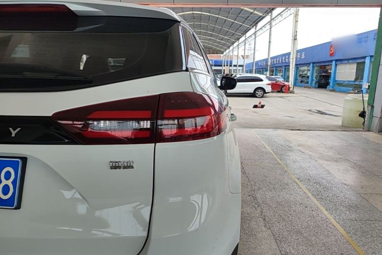 Used Geely Auto Emgrand X7 Sport 2021 1.8TD DCT Two-Wheel Drive Asian Games Edition Right Rear Taillight
