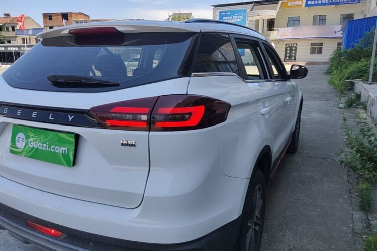 Used Geely Auto Emgrand X7 Sport 2021 1.8TD DCT Two-Wheel Drive Asian Games Edition Right Rear Taillight
