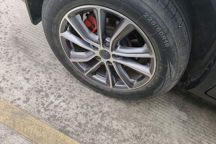 Used Geely Auto Emgrand X7 Sport 2021 1.8TD DCT Two-Wheel Drive Asian Games Comfort Edition Right Rear Wheel Hub